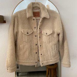 Levi’s Sherpa Trucker Jacket